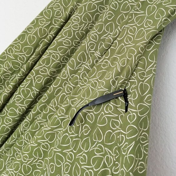 Effie's Heart Green Midi Dress with White Leaf Pattern - Picture 9 of 15